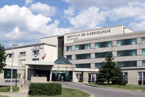 Cabines de recharge à l'Institut de Cardiologie de Montréal